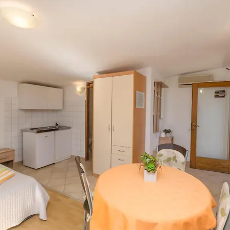 House Hidden Beauty Tribunj (Sibenik-Knin)