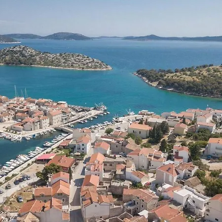 House Hidden Beauty Tribunj (Sibenik-Knin)