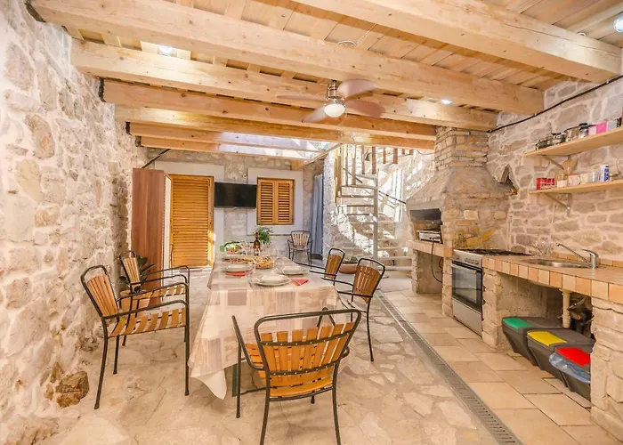 House Hidden Beauty Tribalj