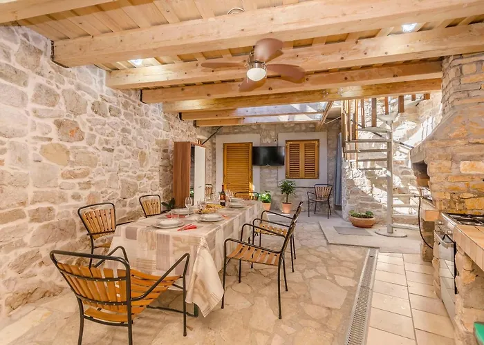 Vakantiehuis House Hidden Beauty Tribalj